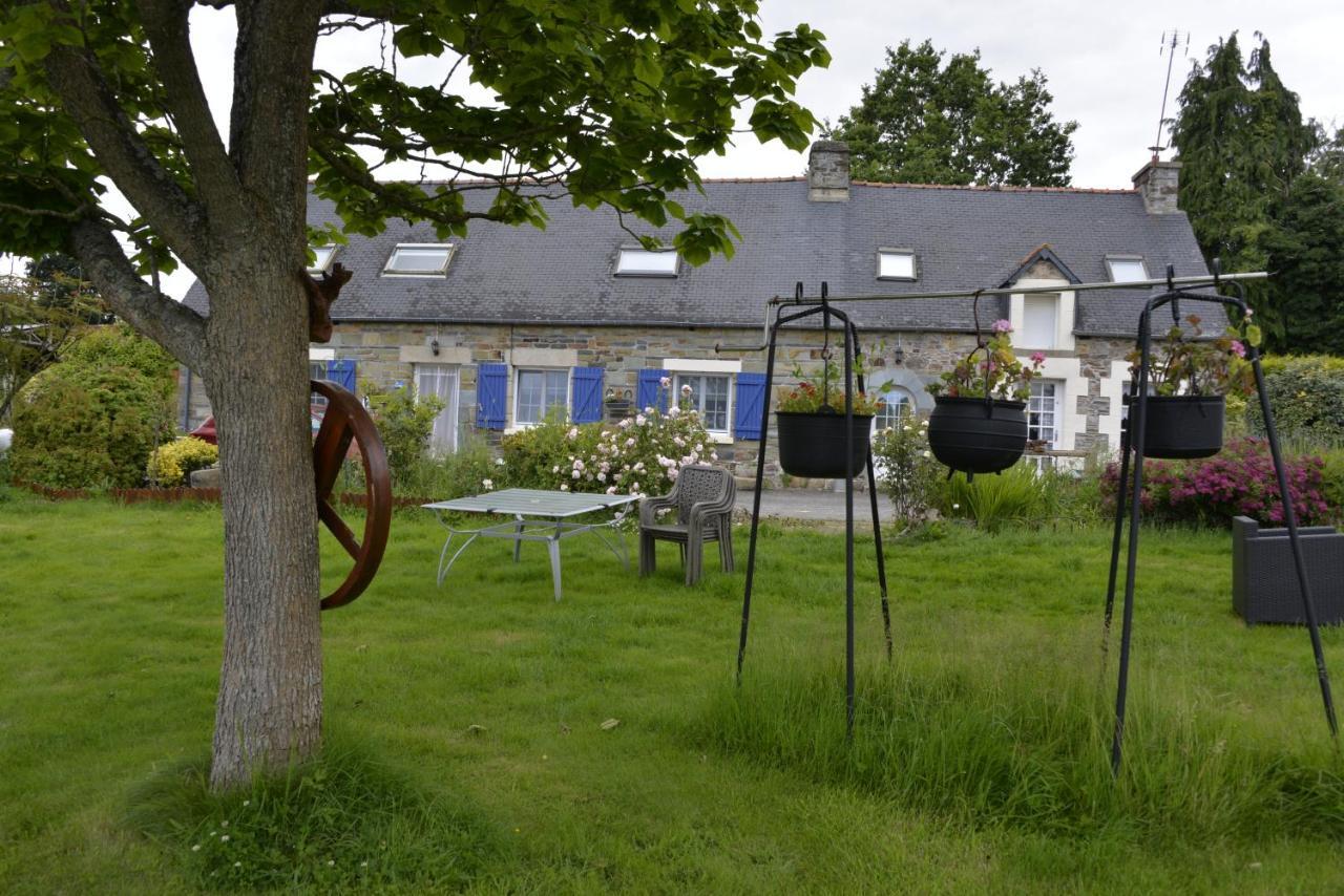 Couloumine Breizh Bed and Breakfast Saint-Aignan  Buitenkant foto