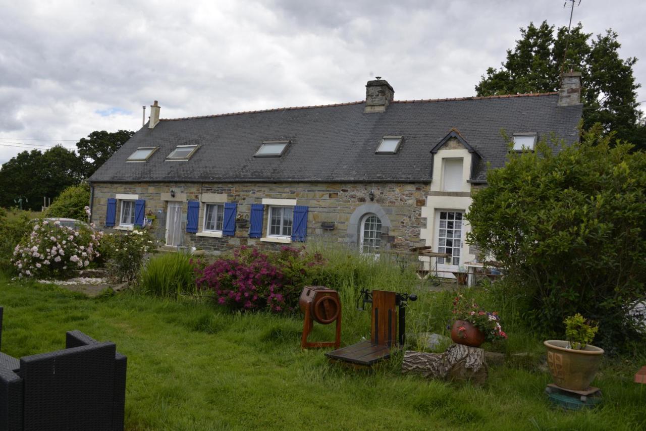 Couloumine Breizh Bed and Breakfast Saint-Aignan  Buitenkant foto